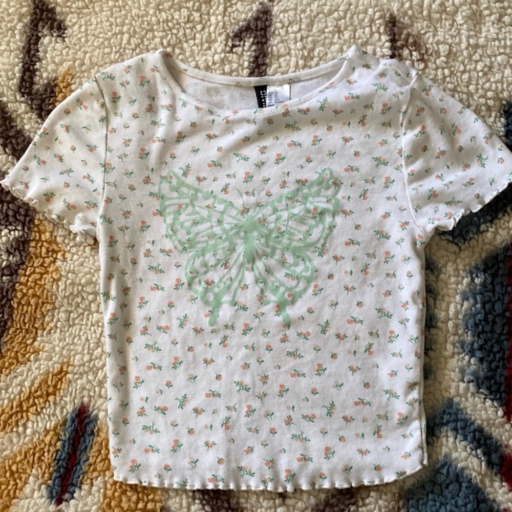 Butterfly 🦋 Tees - Picture 7 of 7